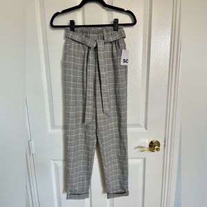 NWT SO Grey and White Plaid Pants Womens XS